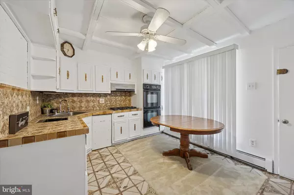 Philadelphia, PA 19114,9202 TREATY RD