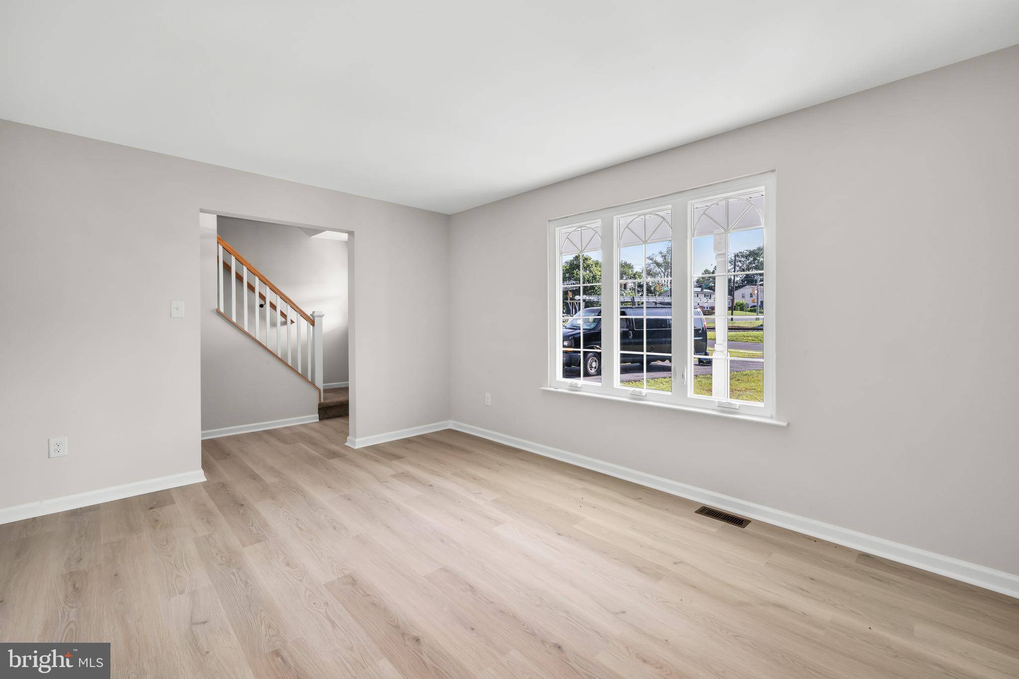 Somerdale, NJ 08083,5 W ATLANTIC AVE