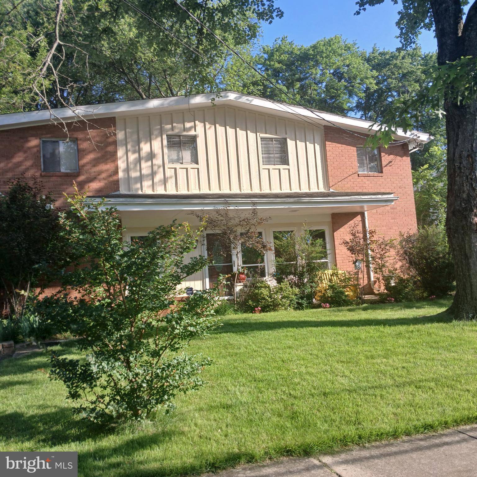 907 N BELGRADE RD, Silver Spring, MD 20902