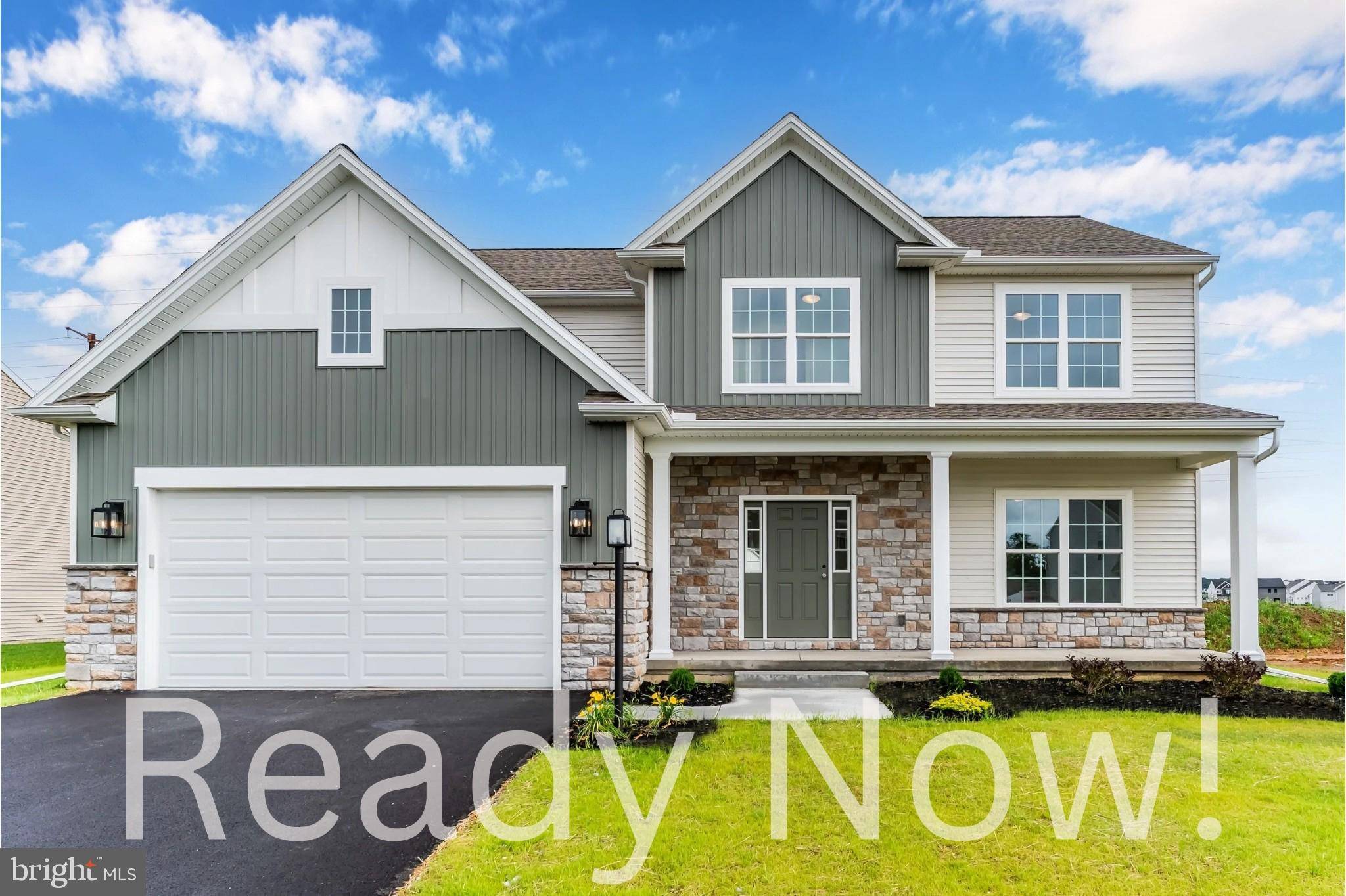 537 CORAL BELLS DR, Mechanicsburg, PA 17055