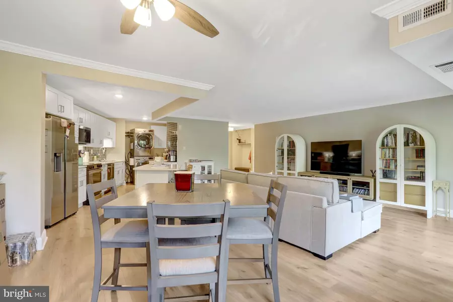 205 YOAKUM PKWY #314, Alexandria, VA 22304