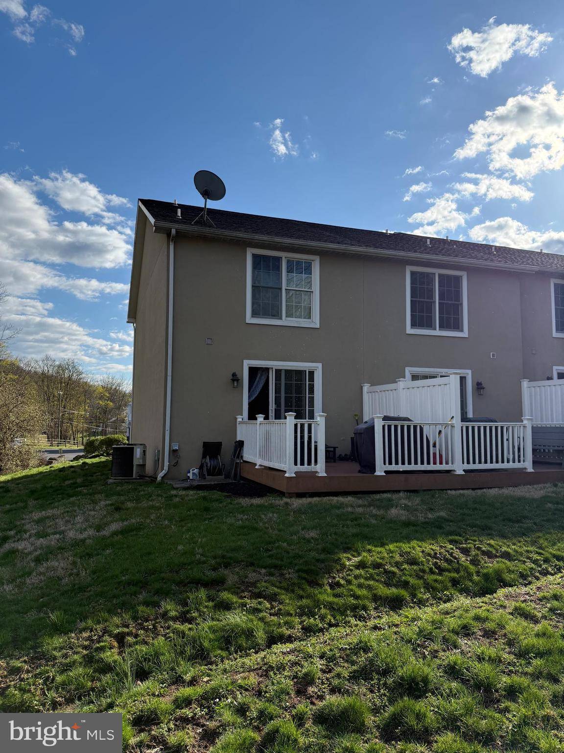Schwenksville, PA 19473,17 STATION AVE