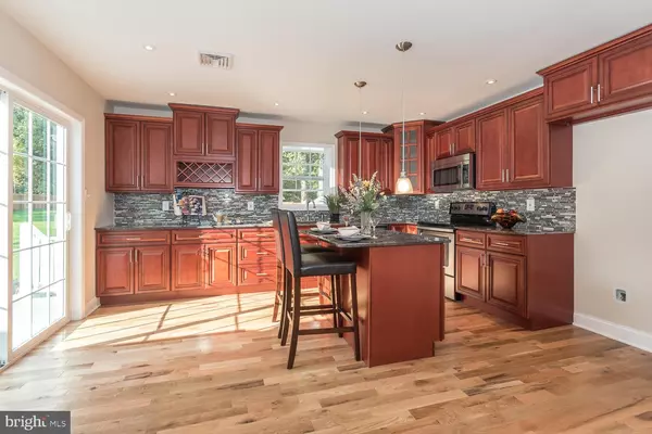 Horsham, PA 19044,412 NORRISTOWN