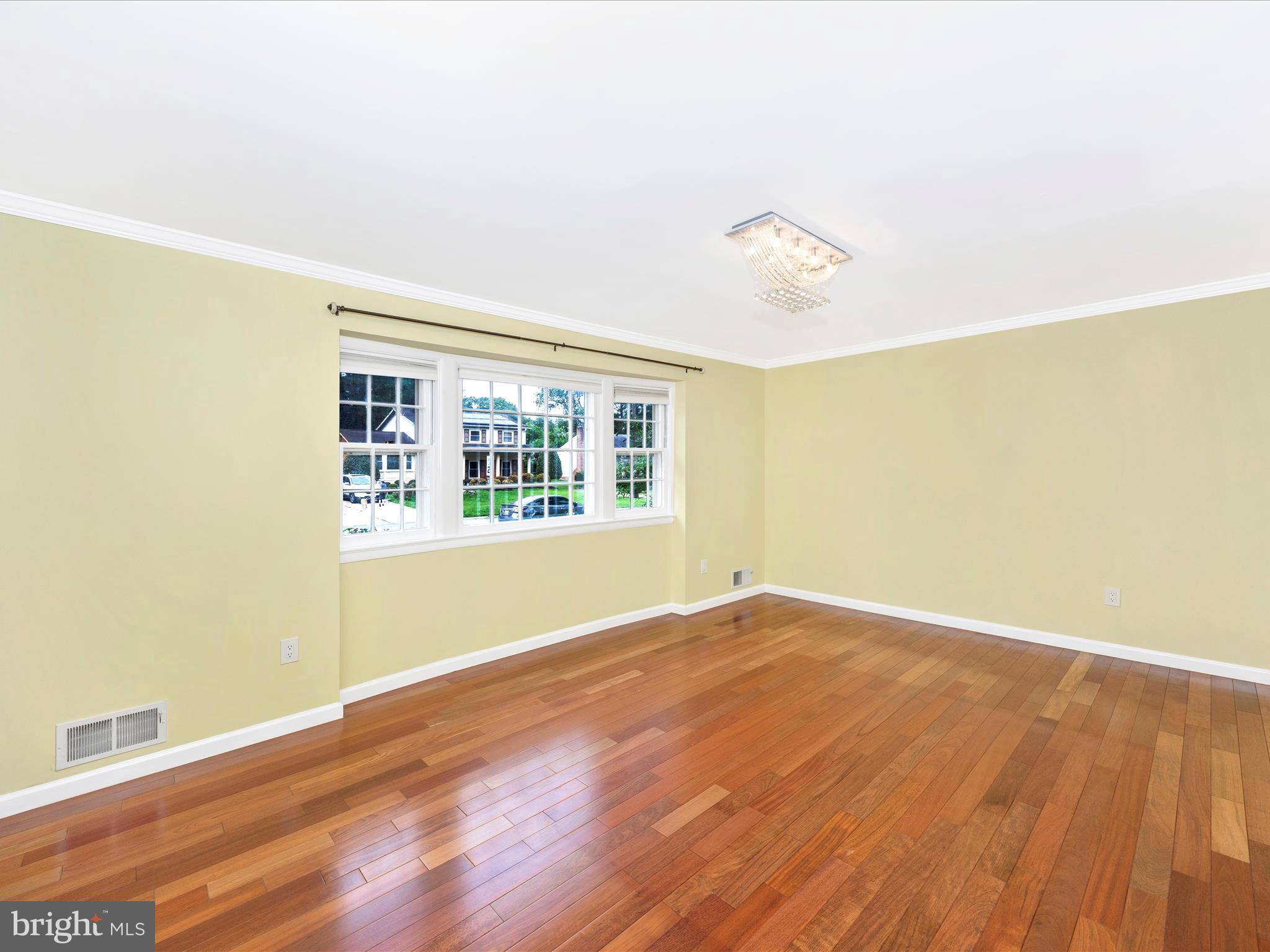 Potomac, MD 20854,11603 MILBERN DR