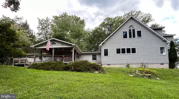 Front Royal, VA 22630,68 FARMS RIDGE LN