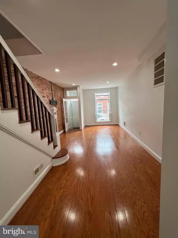 806 N ROSE ST, Baltimore, MD 21205