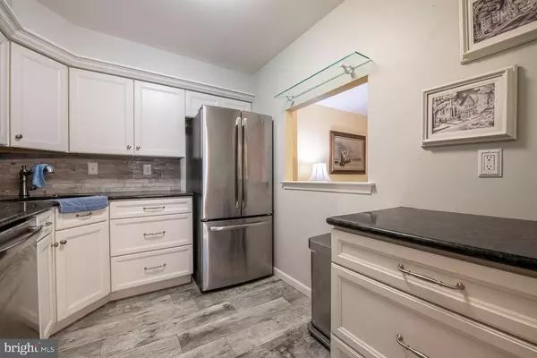 West Chester, PA 19380,1001 ROUNDHOUSE CT #11