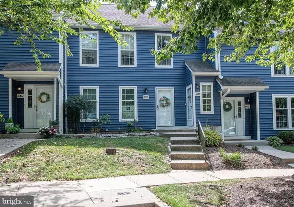 1001 ROUNDHOUSE CT #11, West Chester, PA 19380