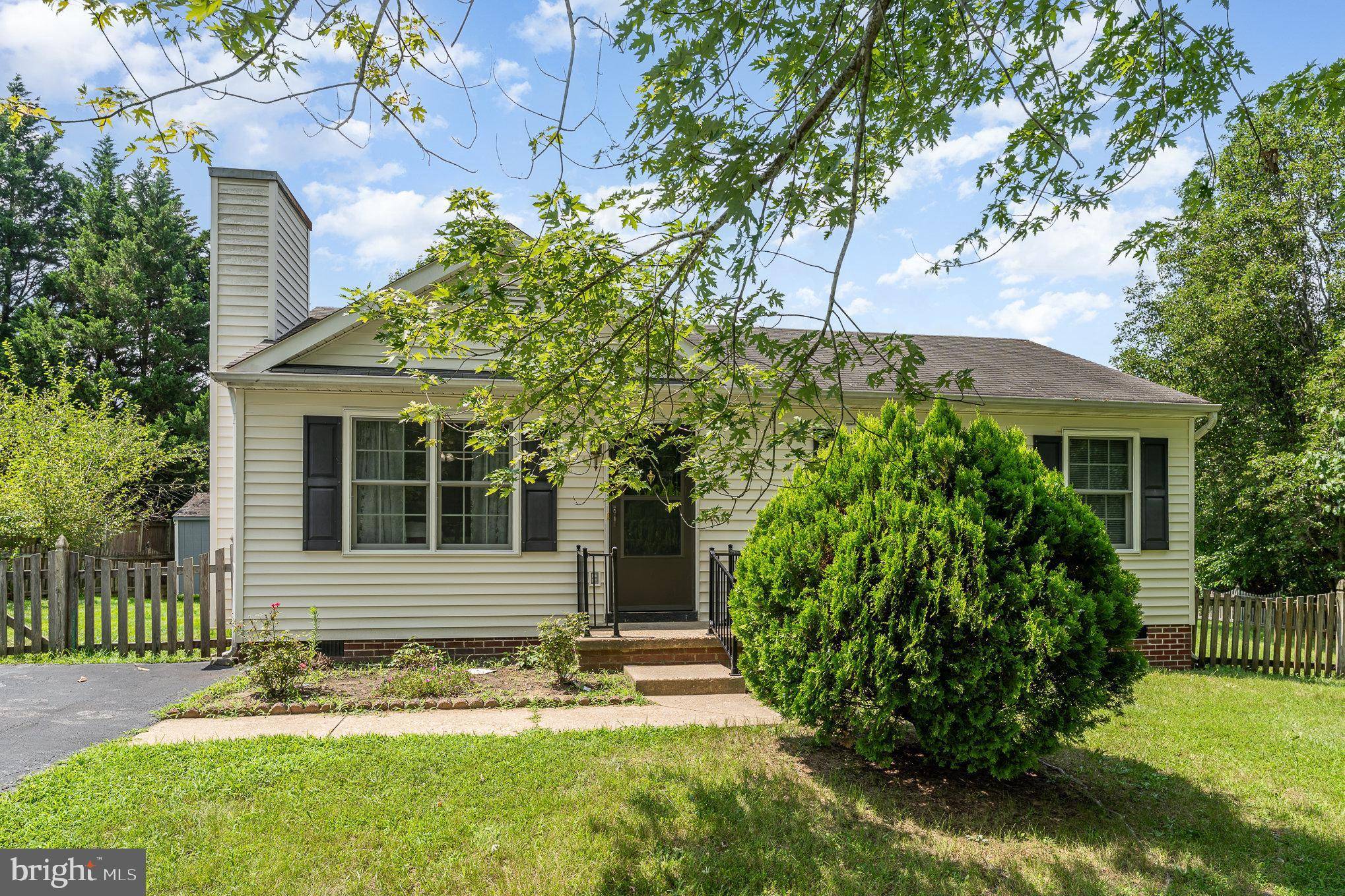 Fredericksburg, VA 22407,10708 WHITE PINE LN