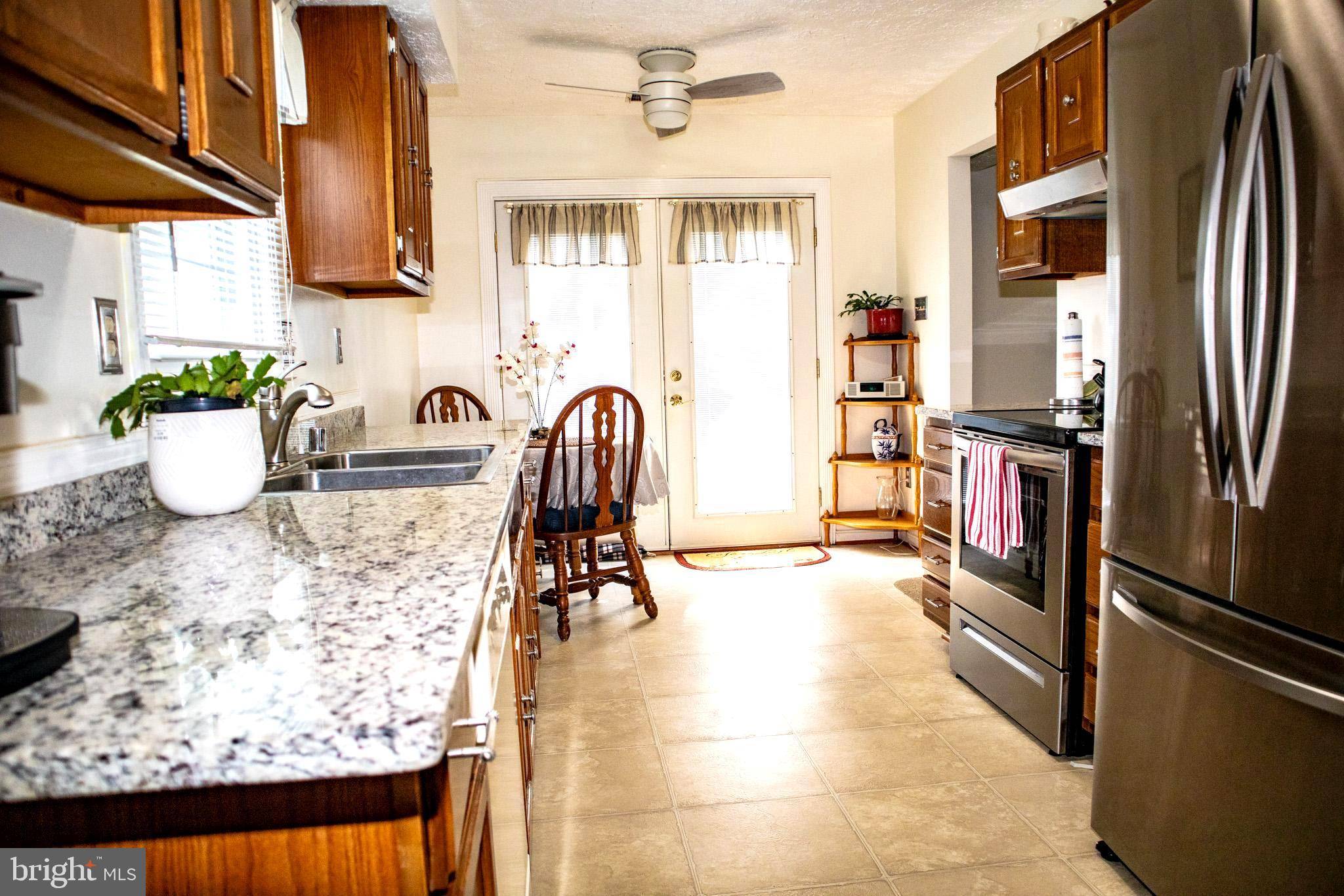 Waldorf, MD 20603,5022 ANGEL FISH CT