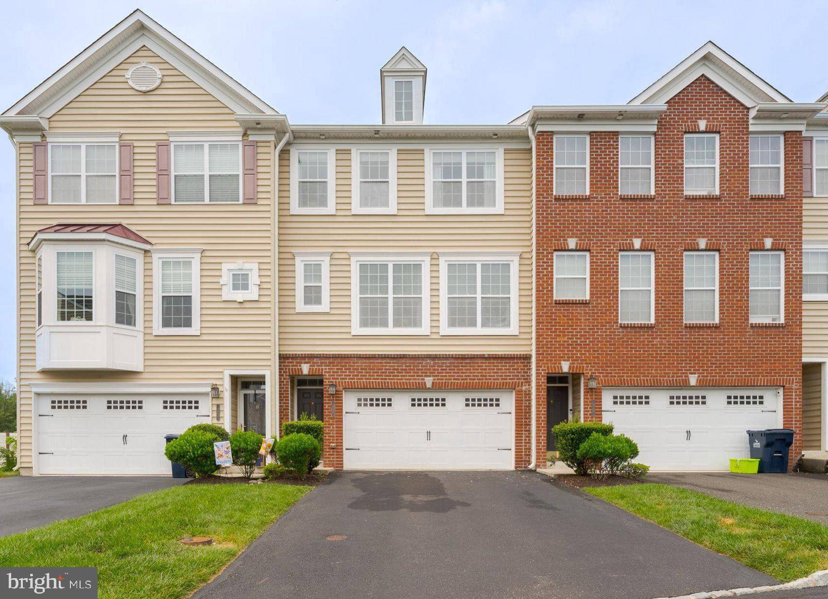 37 ROSY RIDGE CT, Telford, PA 18969