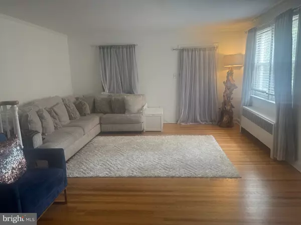 Philadelphia, PA 19131,2431 N 50TH ST
