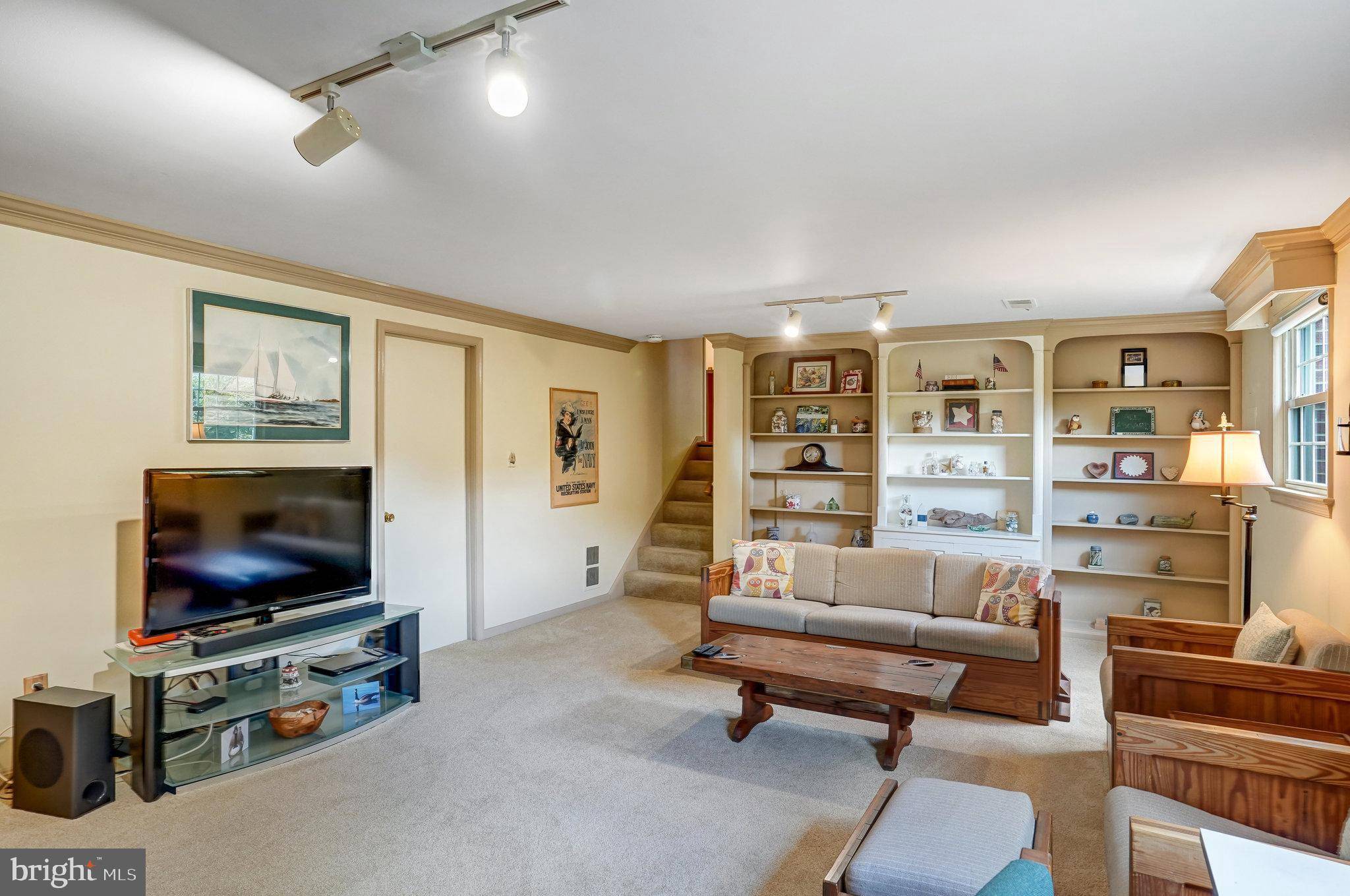 Fairfax, VA 22032,10508 LINFIELD ST