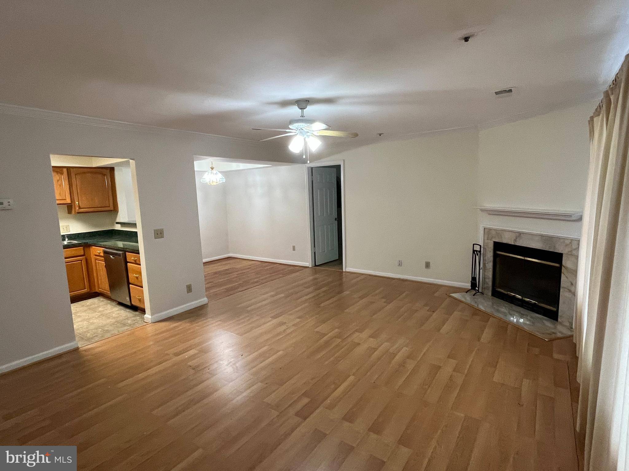 North Bethesda, MD 20852,5800 INMAN PARK CIR #360