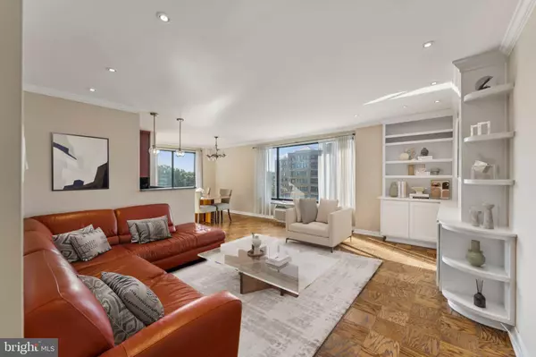 2501 CALVERT ST NW #701, Washington, DC 20008