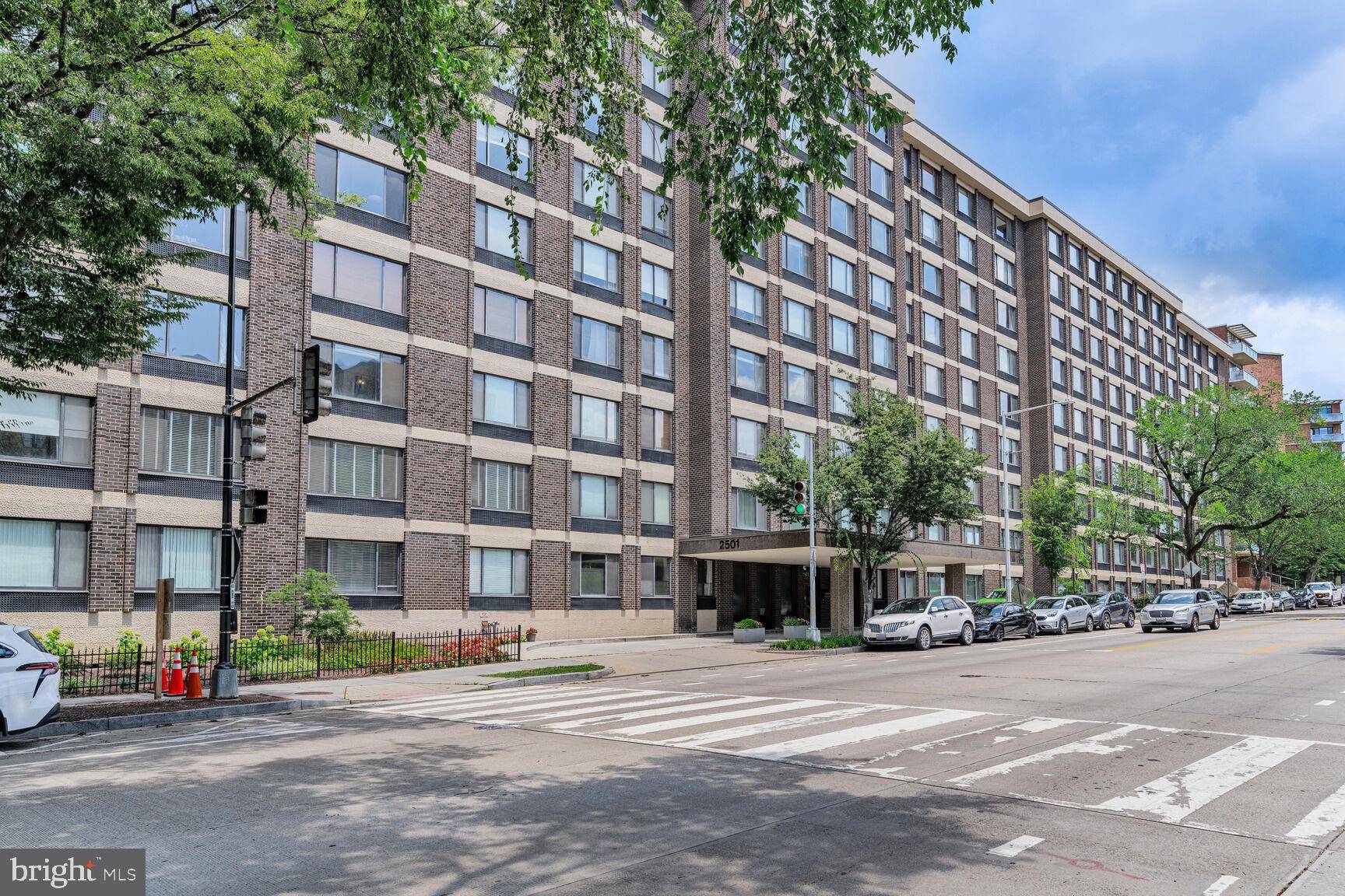2501 CALVERT ST NW #701, Washington, DC 20008