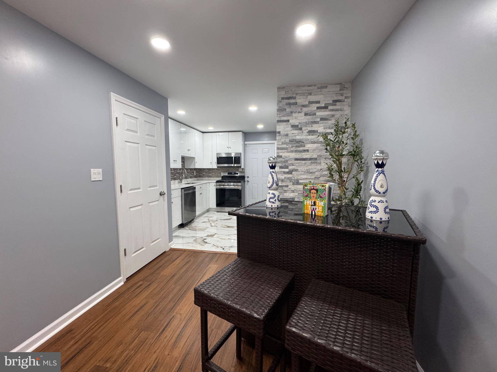 Wilmington, DE 19801,739 E 10TH ST