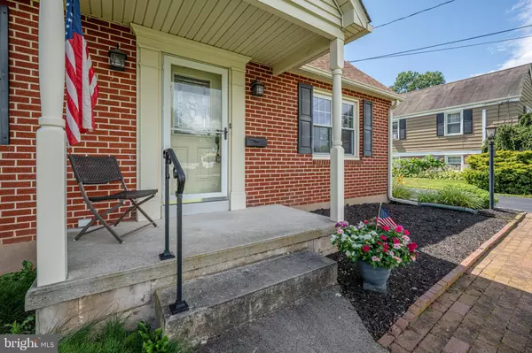 Telford, PA 18969,26 HIGHLAND DR