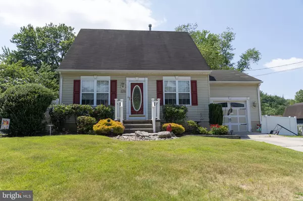 225 MORRIS AVE, Blackwood, NJ 08012