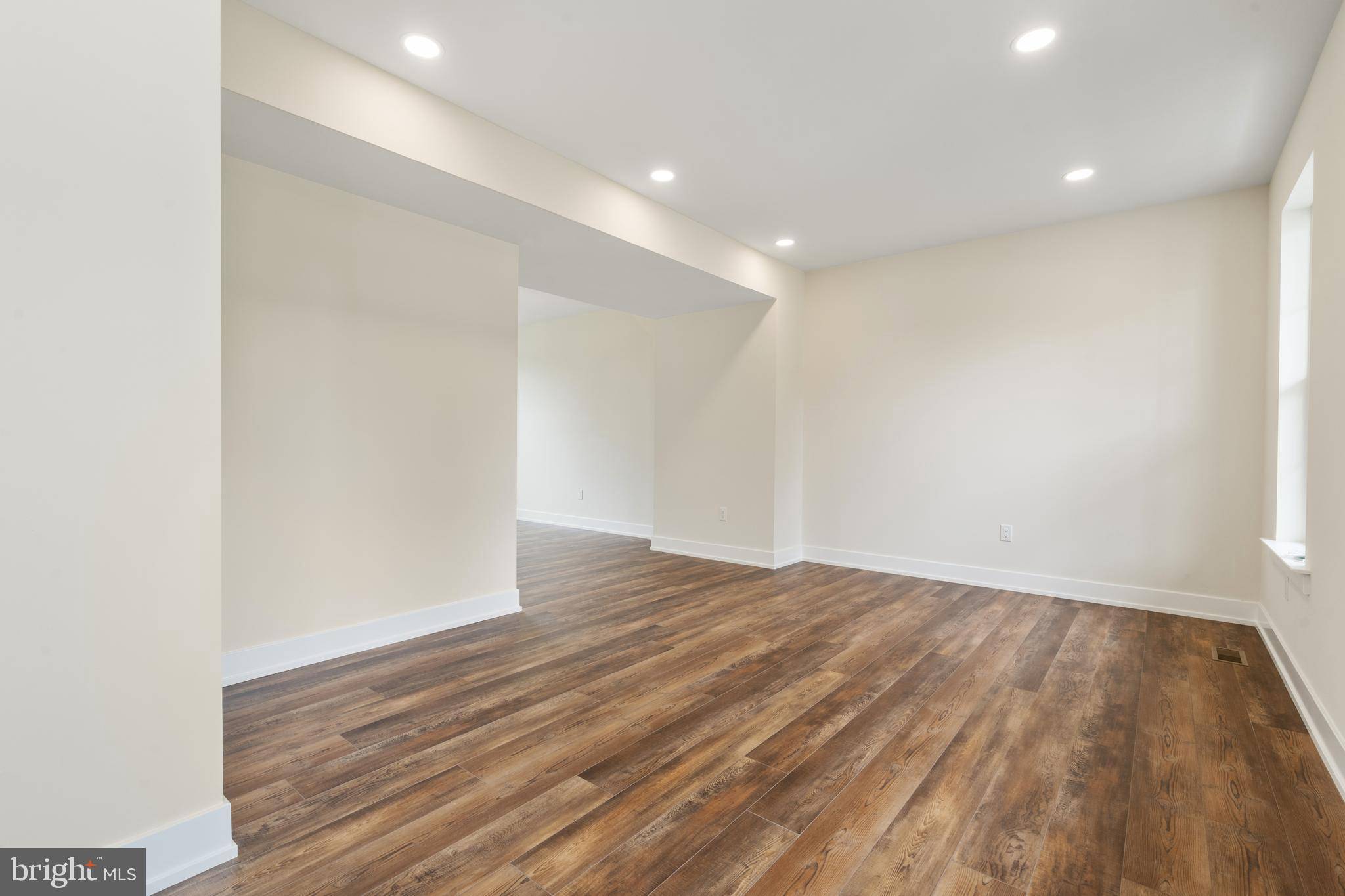Souderton, PA 18964,820 WATERFORD DR