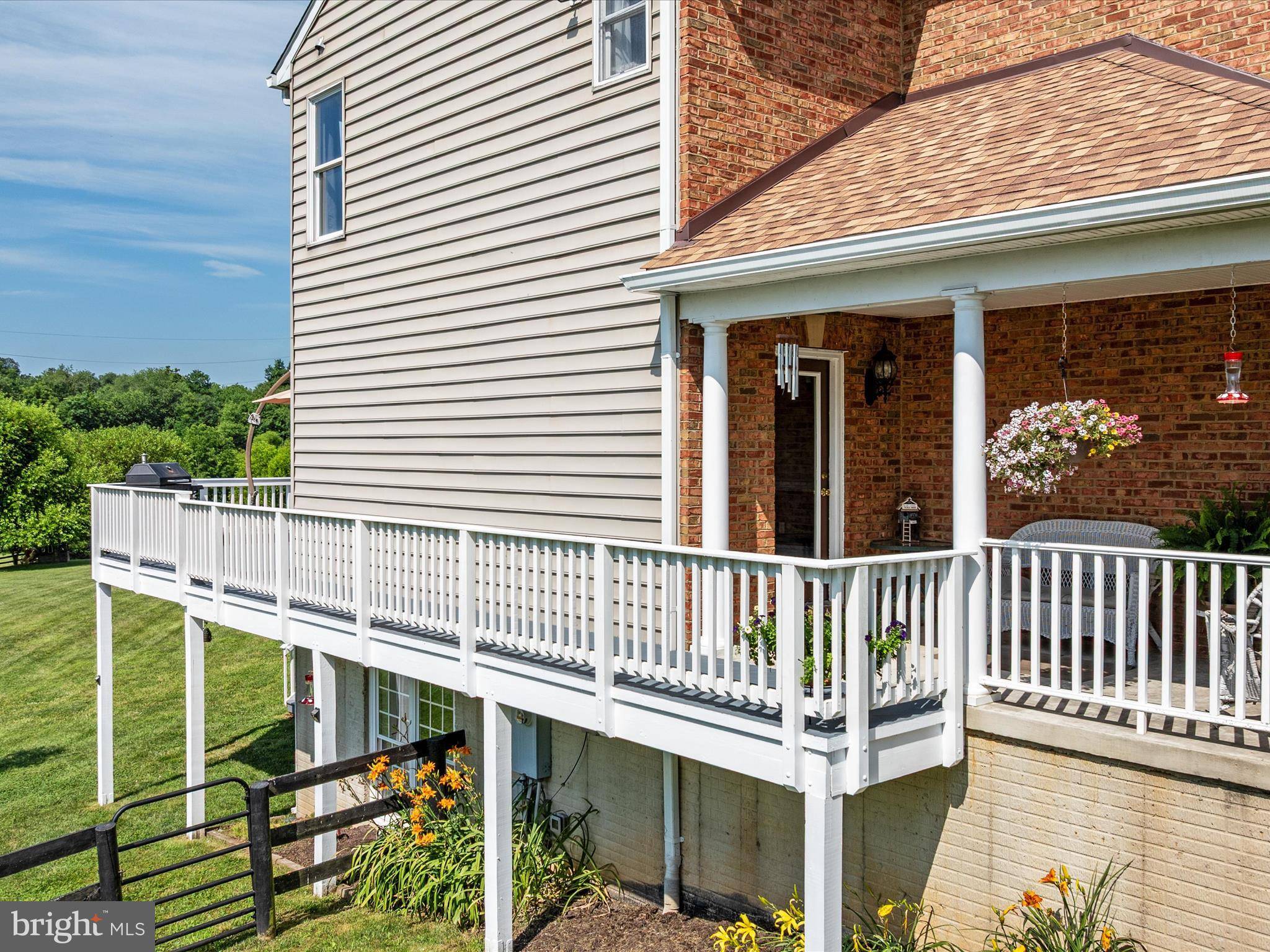 Hamilton, VA 20158,16943 HEATHER KNOLLS PL