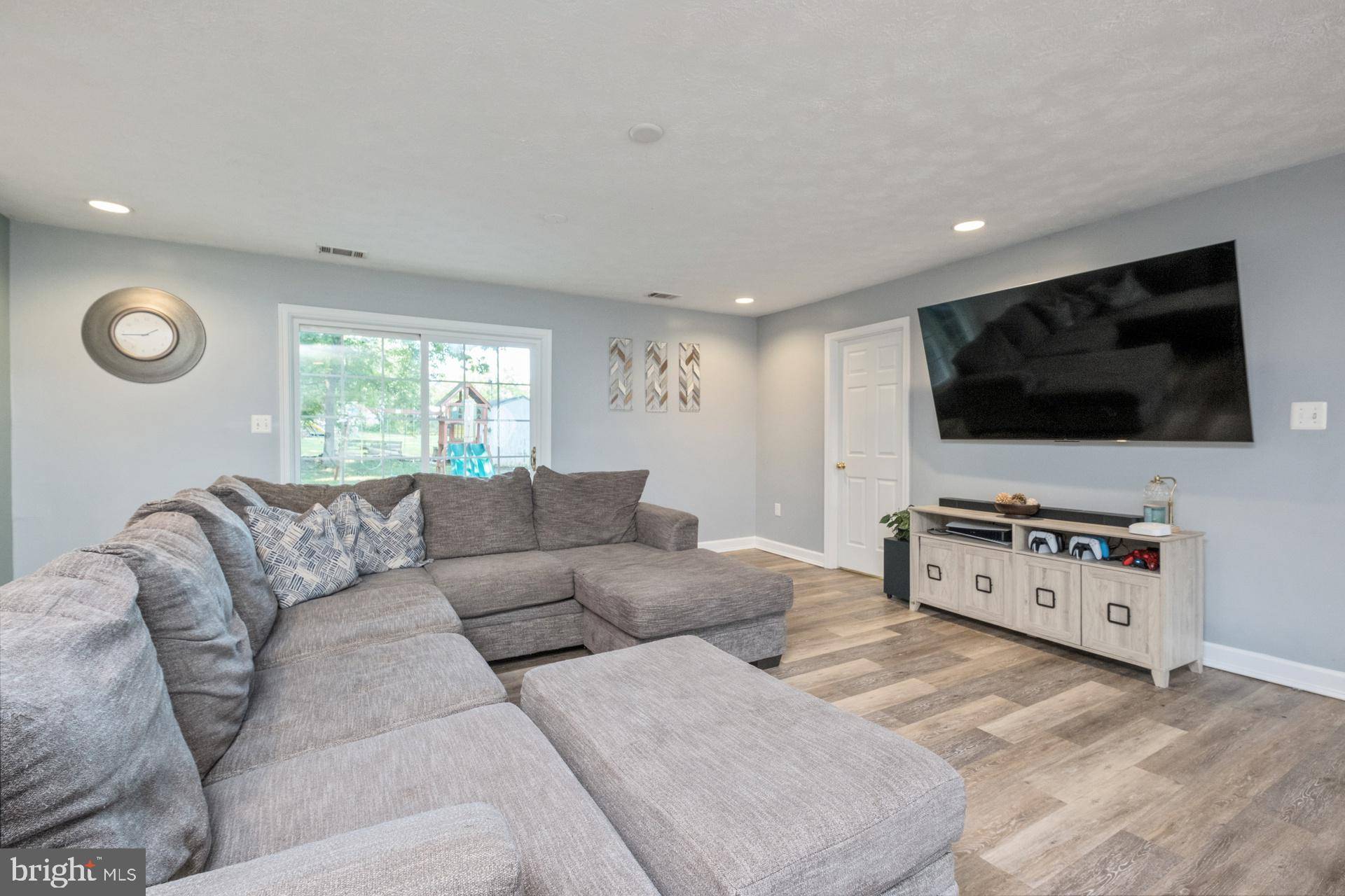 Elkton, VA 22827,16998 E SUMMIT AVE