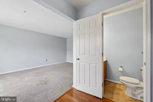 Odenton, MD 21113,204 ROYAL OAK CT