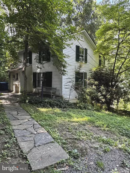 6124 OLD DOMINION DR, Mclean, VA 22101