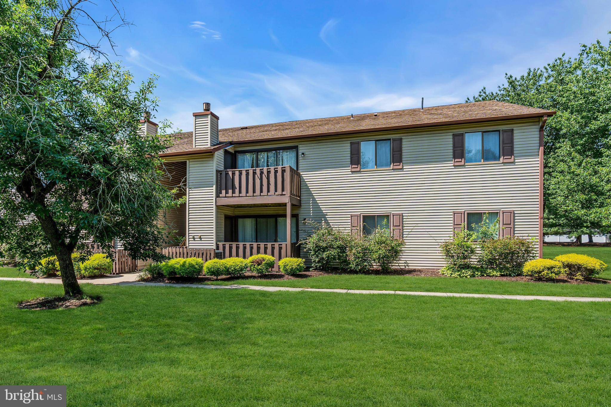 Marlton, NJ 08053,1205 MARESFIELD CT