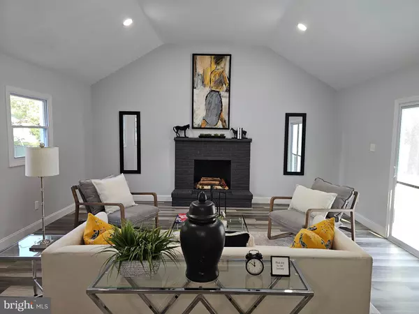 Willingboro, NJ 08046,53 GOODWIN LN