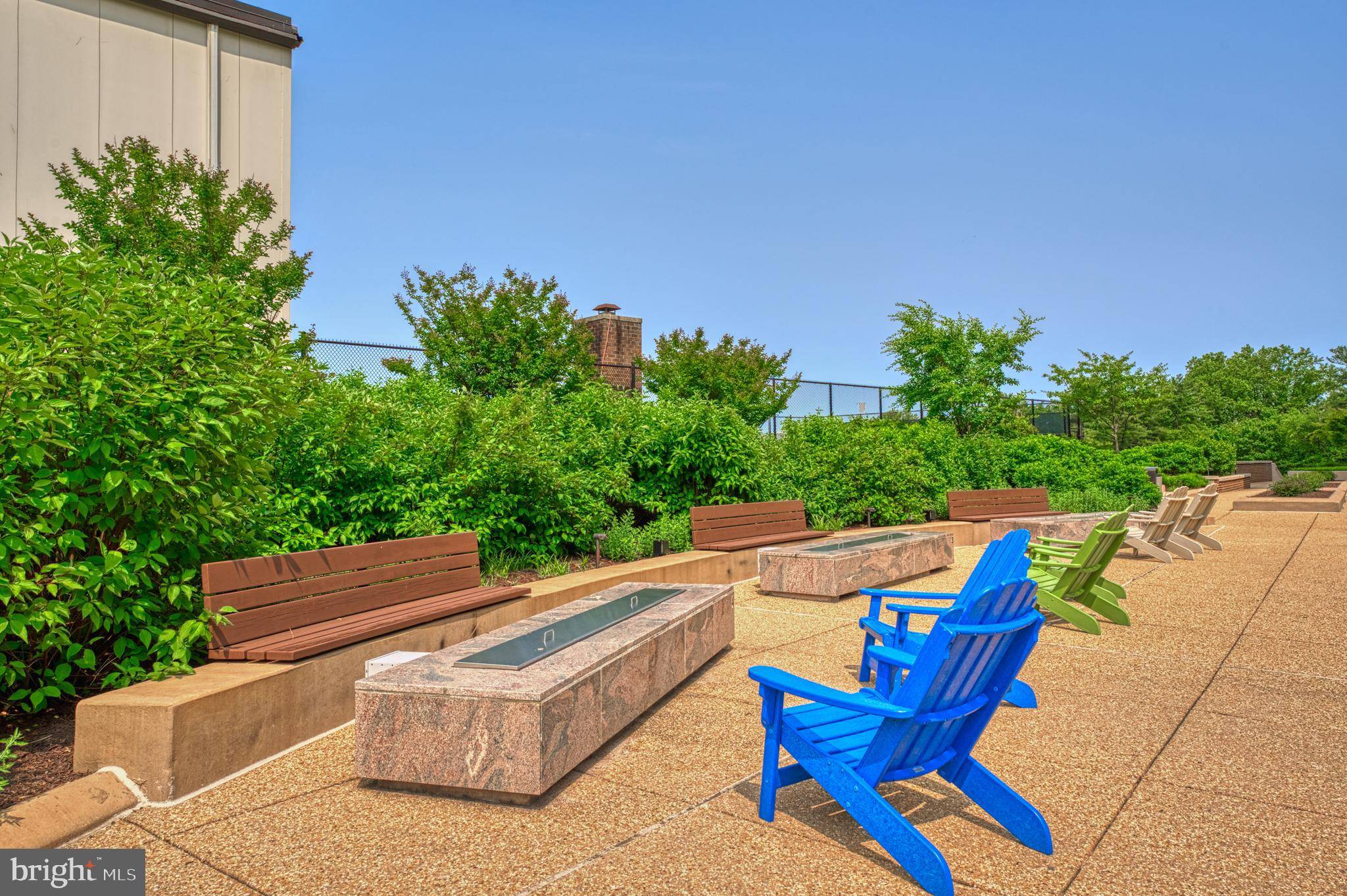Mclean, VA 22102,1800 OLD MEADOW RD #609