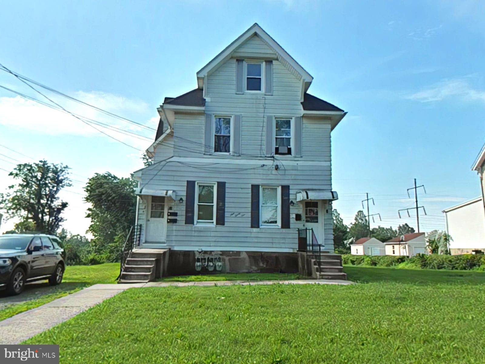 921 WOODLAND AVE, Sharon Hill, PA 19079