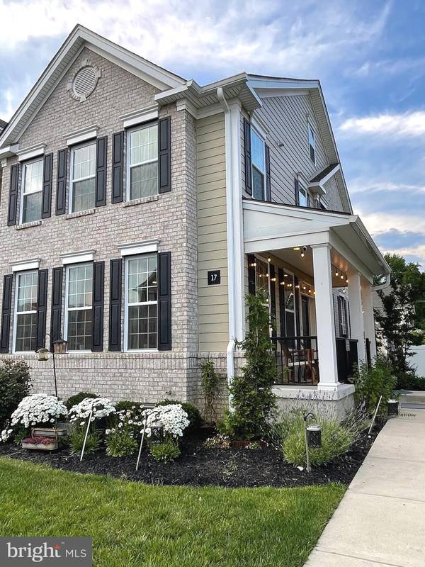 17 PEACOCK WAY, Princeton, NJ 08540