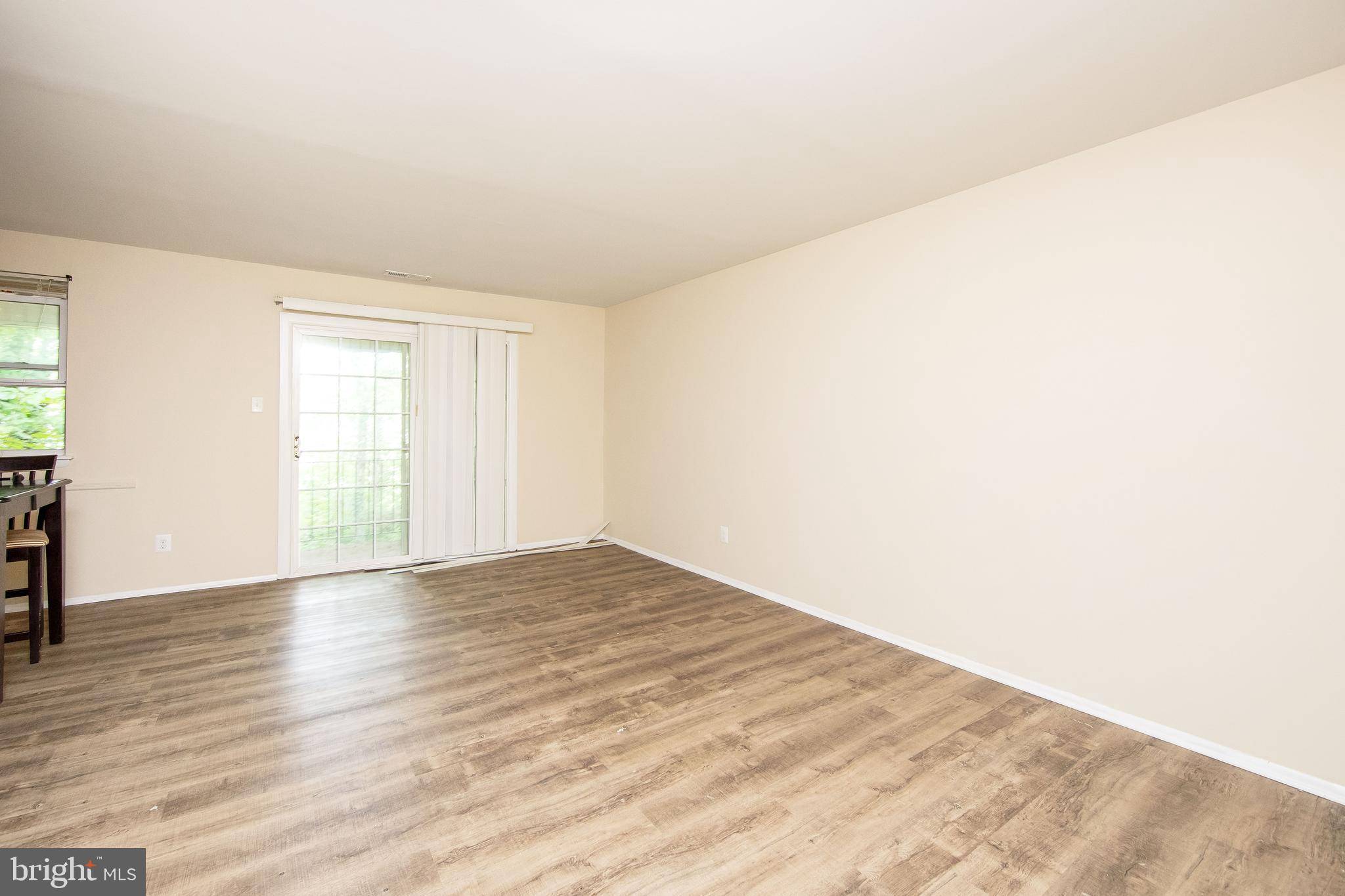 Maple Shade, NJ 08052,411-B2 STILES AVE #B-2