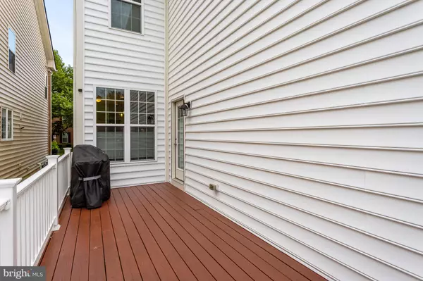 Gaithersburg, MD 20878,211 WINTER WALK DR