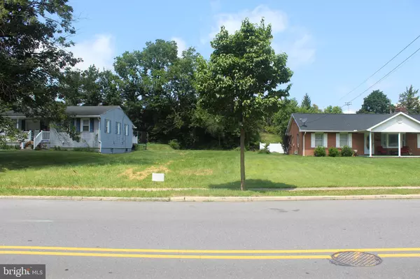71 NOTTINGHAM RD, Hagerstown, MD 21740