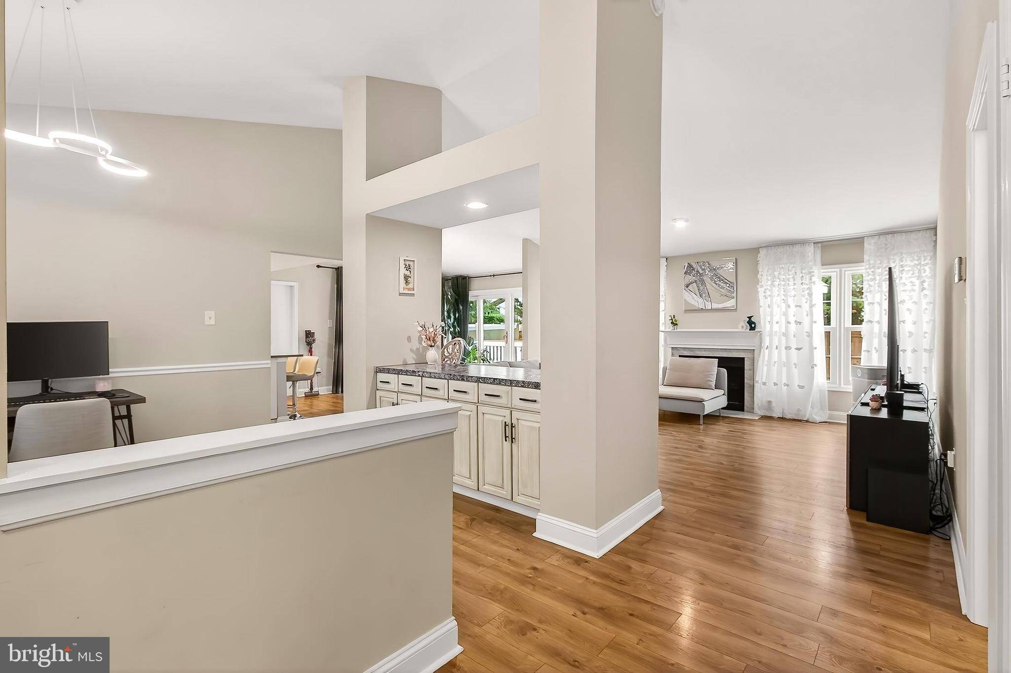 Centreville, VA 20120,5405 CLUBSIDE LN