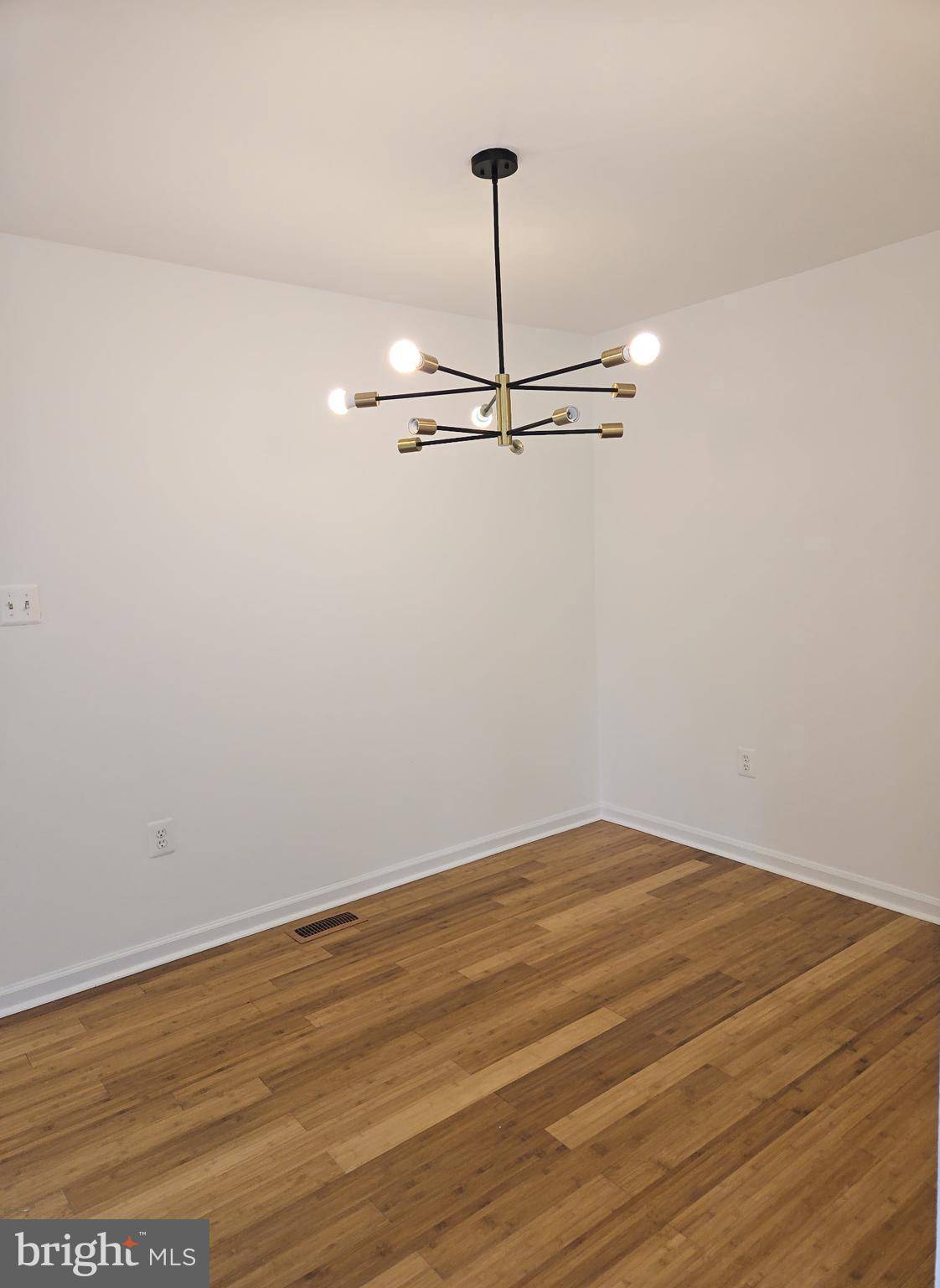 Arlington, VA 22206,2691 24TH RD S