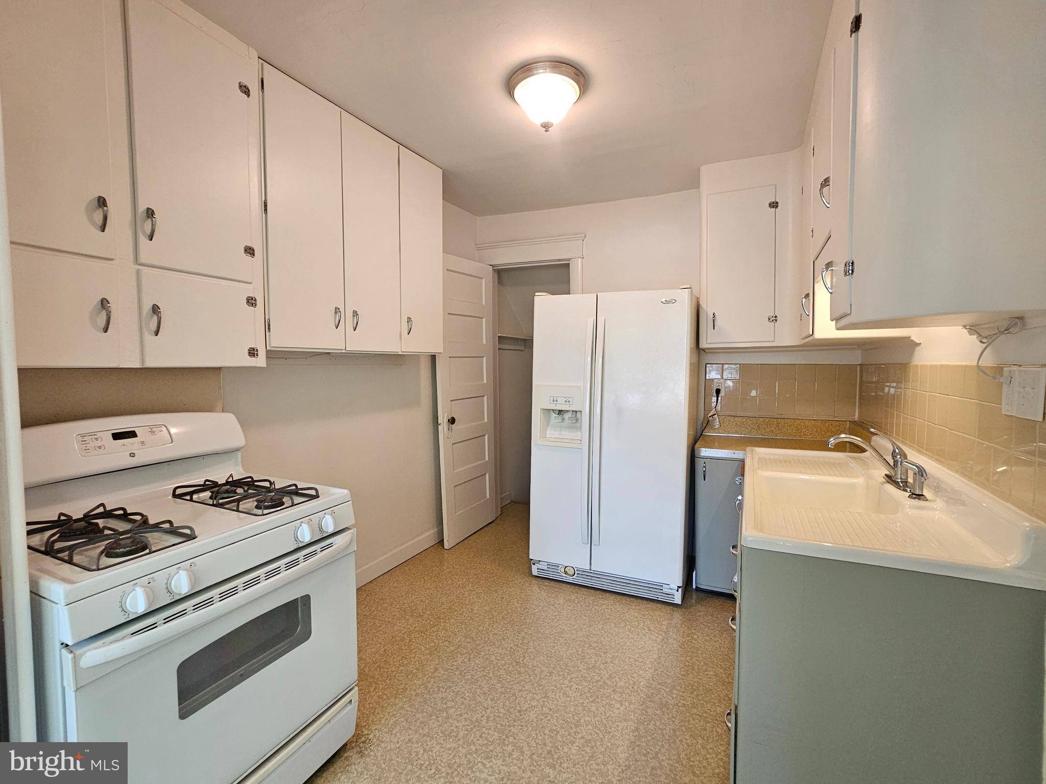 Reading, PA 19606,507 N 25TH ST
