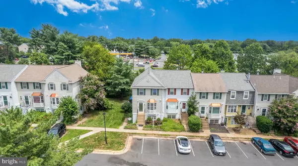 Chantilly, VA 20151,13714 AUTUMN VALE CT