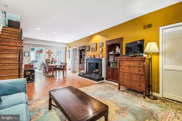 Washington, DC 20003,925 G ST SE
