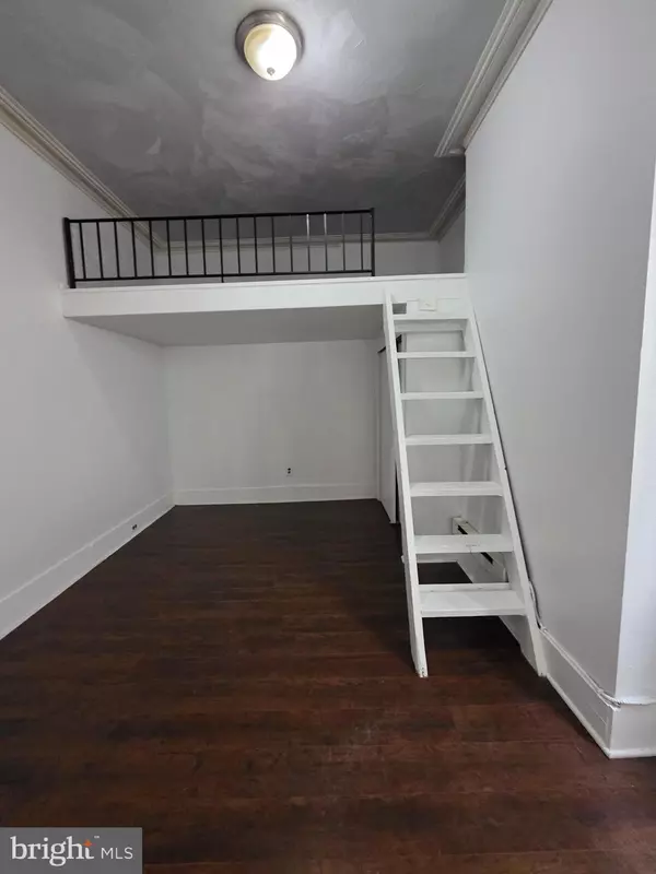 Philadelphia, PA 19104,38 N 40TH ST #1F