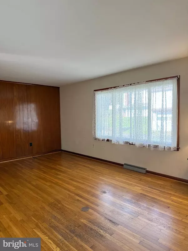 Frostburg, MD 21532,174 SPRING ST