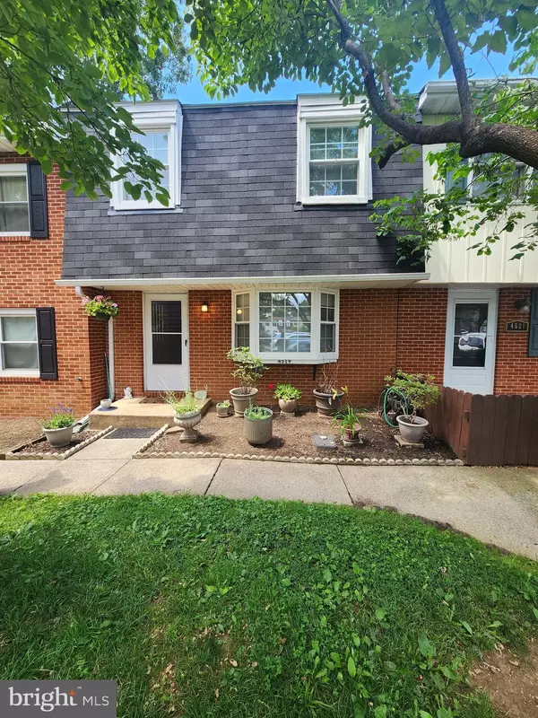 Marshall, VA 20115,4519 APPLEDALE CT