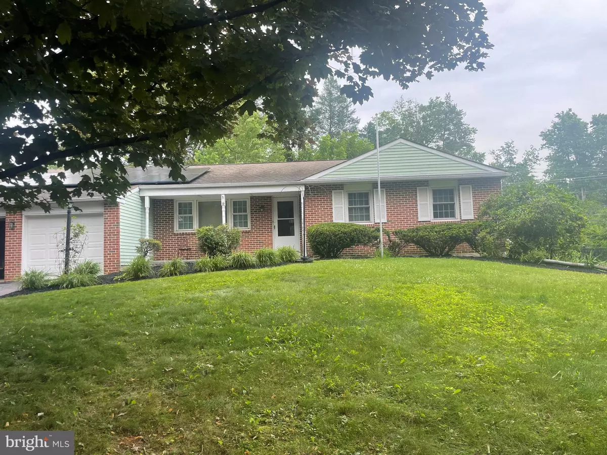 Yardley, PA 19067,752 GORDON DR