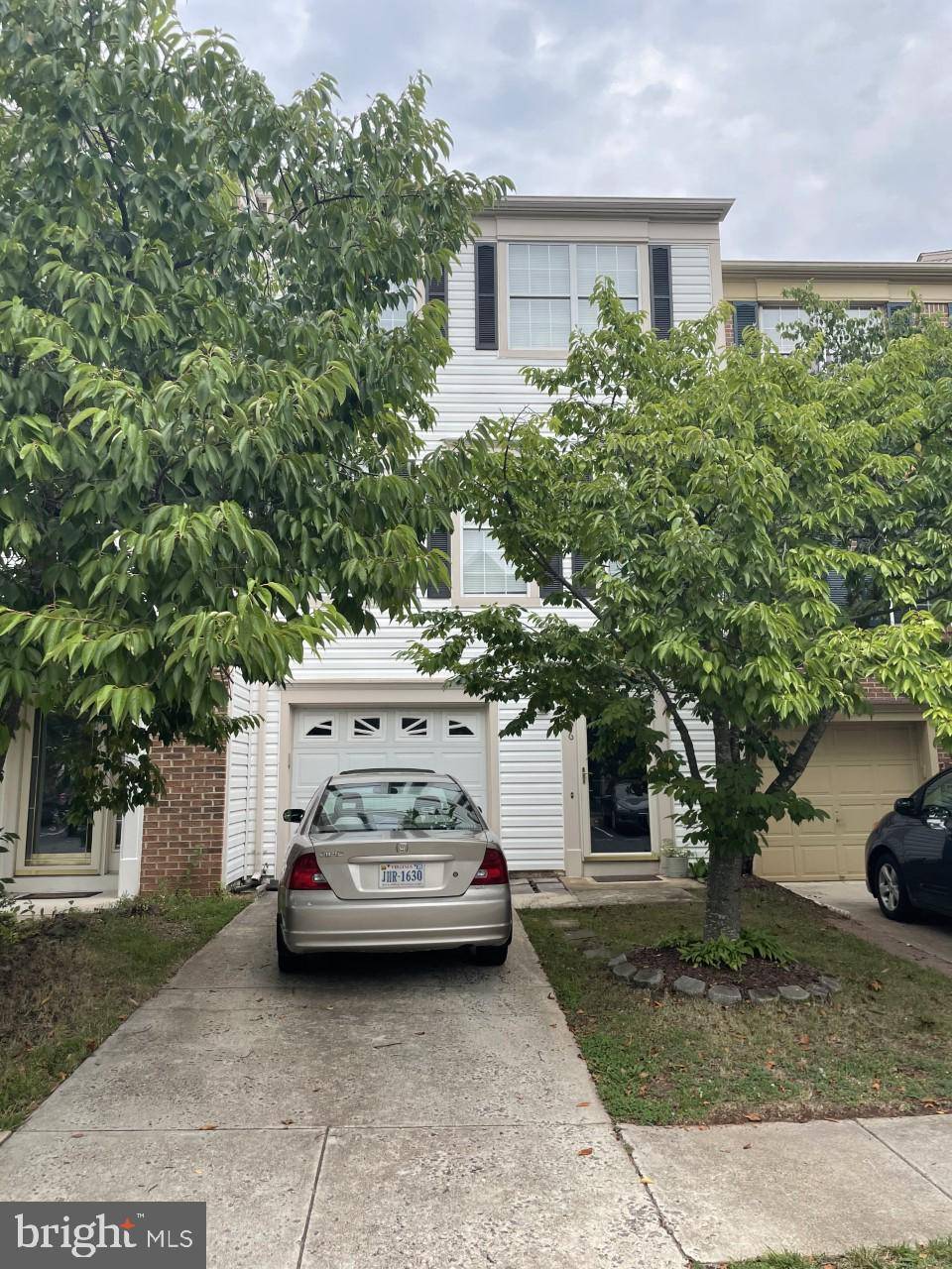 20696 SOUTHWIND TER, Ashburn, VA 20147