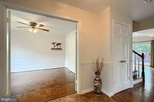 Montgomery Village, MD 20886,19300 DUNBRIDGE WAY