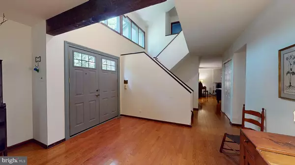 Medford, NJ 08055,5 PLEASANT MILL CT