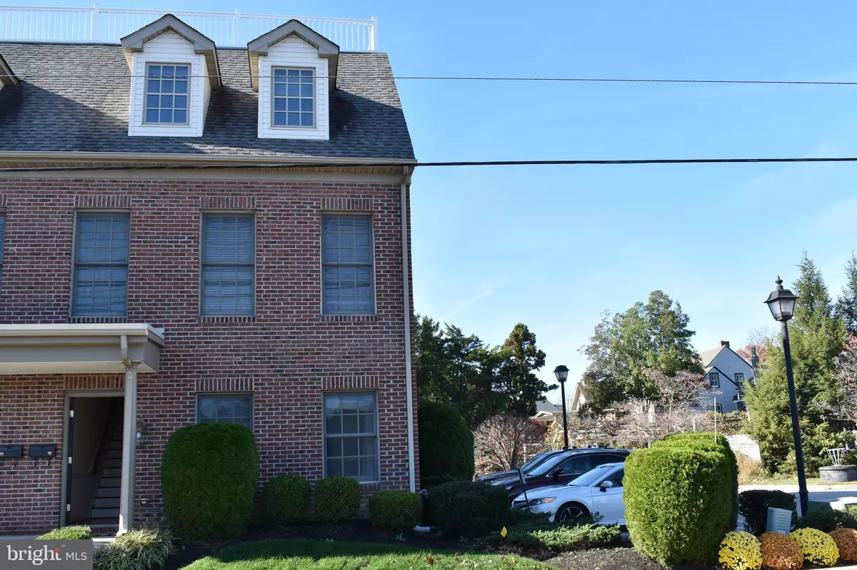 Haddonfield, NJ 08033,18 WASHINGTON AVE