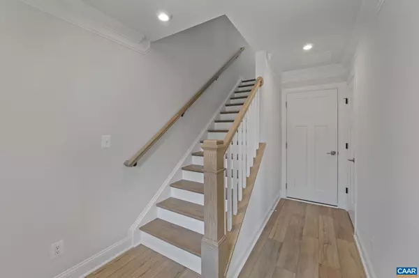 Crozet, VA 22932,109 PARK RIDGE DR
